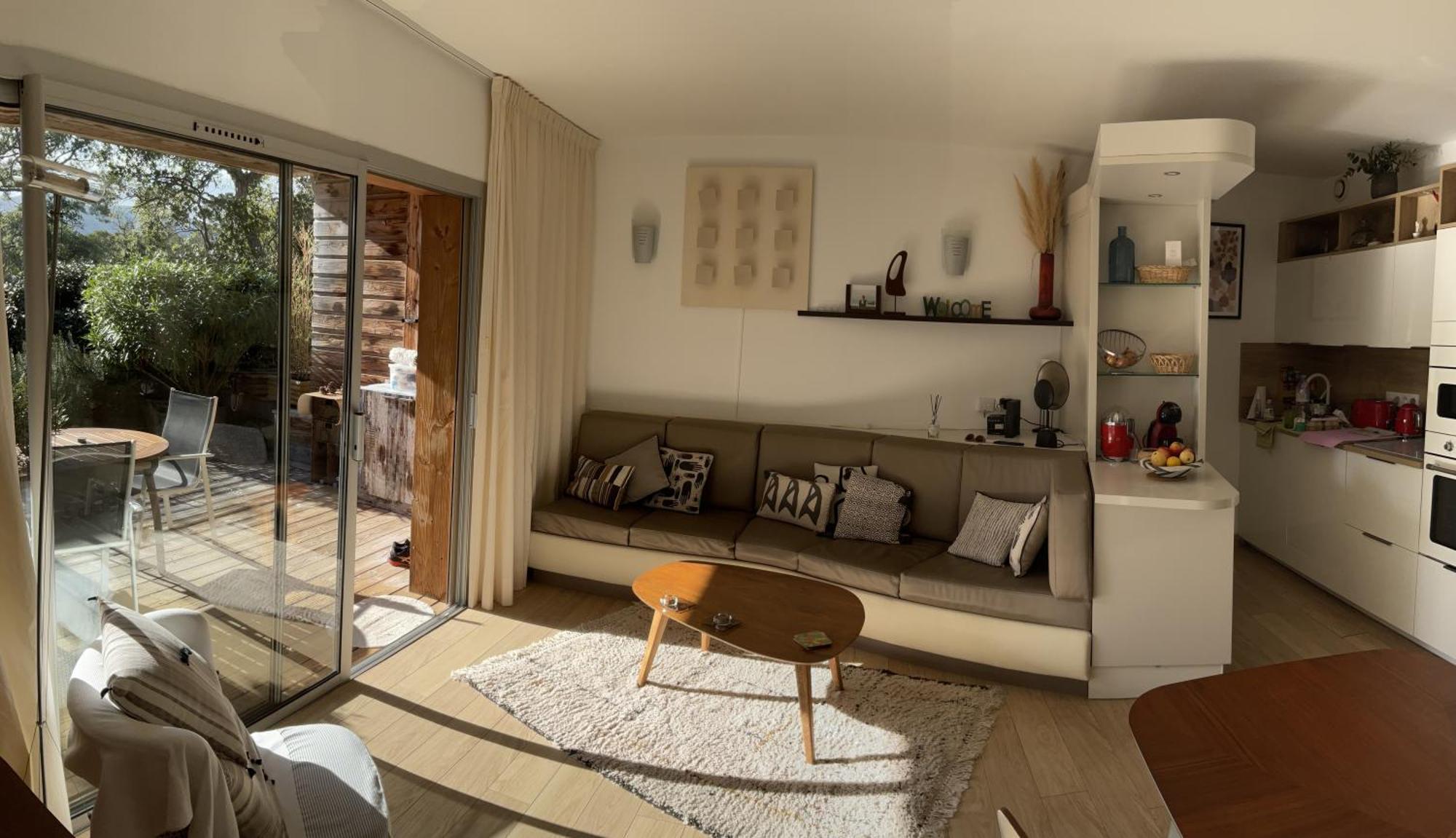 Residence Cala Sultana -Baie Santa Giulia - Rez Jardin 1Ere Ligne ポルトヴェッキオ エクステリア 写真
